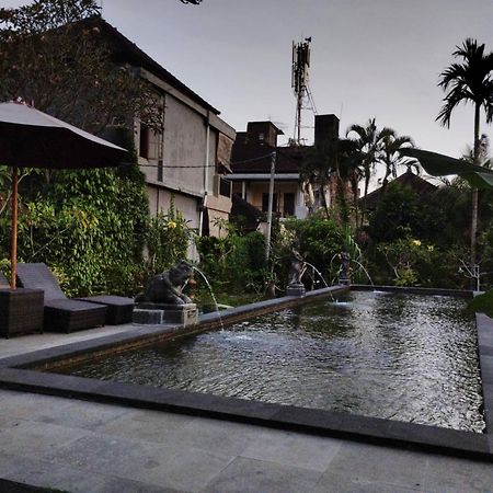 Indraprastha 2 Bungalow Ubud Exterior foto