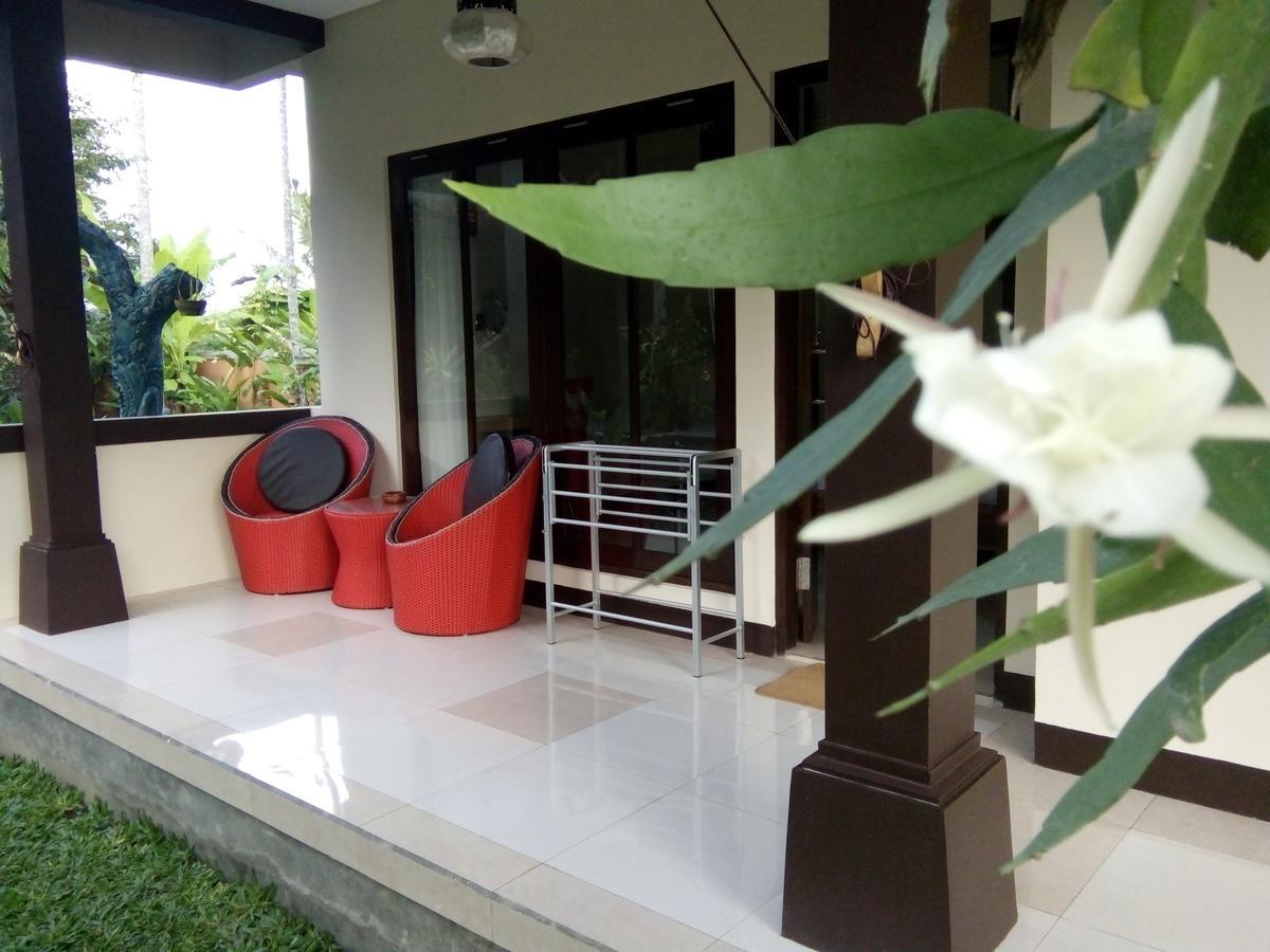 Indraprastha 2 Bungalow Ubud Exterior foto